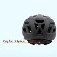 Casca Pinnacle MIPS Cyclist for Road