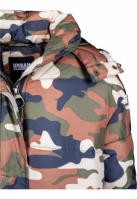 Jacheta Boyfriend Camo Puffer dama Urban Classics