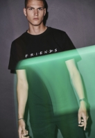 Tricou Friends Logo Merchcode