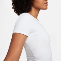 Nike One Fitted Dri-FIT Short-Sleeve Top dama
