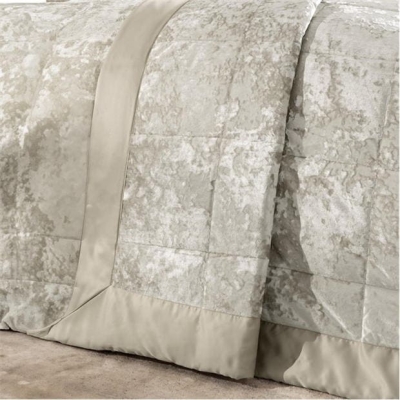 Catherine Lansfield Velvet Quilted Bedspread