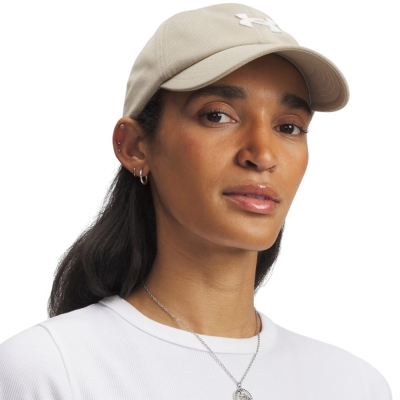 Sapca Under Armour Blitzing Adj OSFM 's Beige 1376705 299 dama