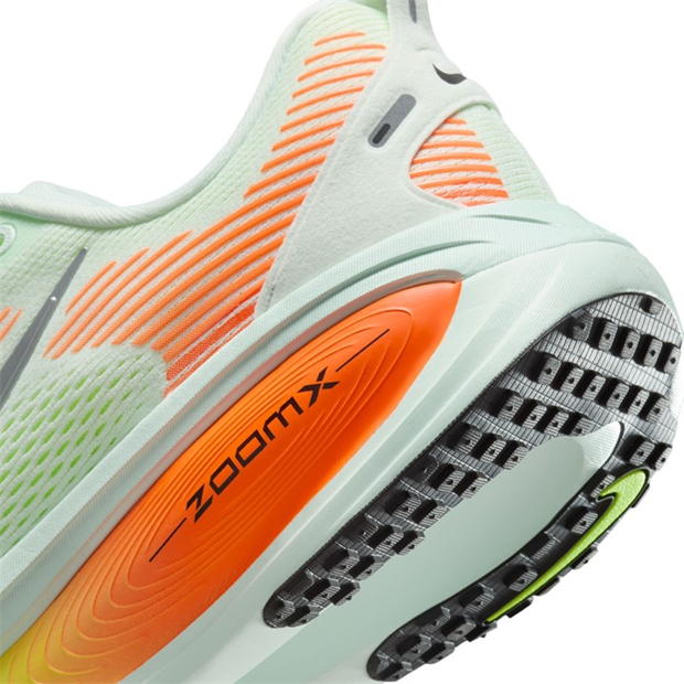 Pantof Nike Vomero 18 Road Running barbat