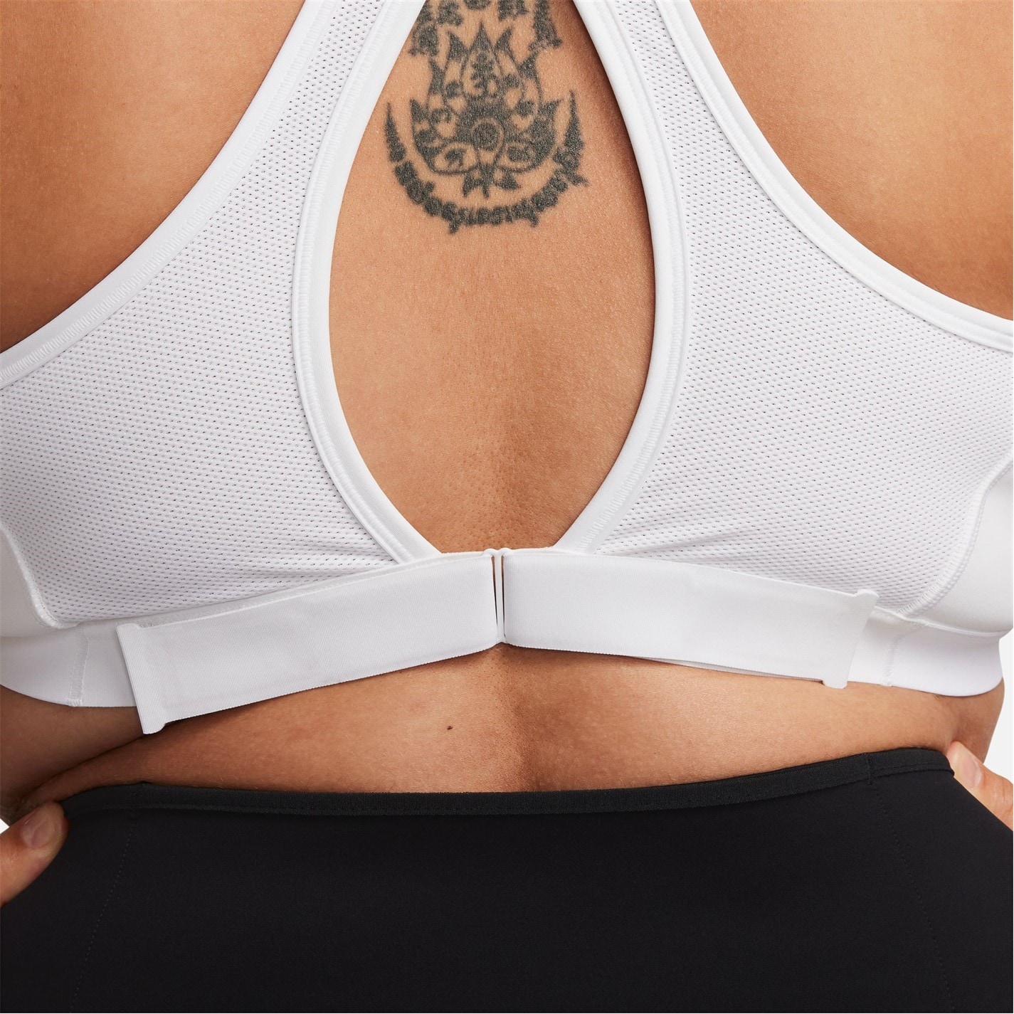 Nike Swoosh High Support Non-Padded Adjustable Sports Bra dama
