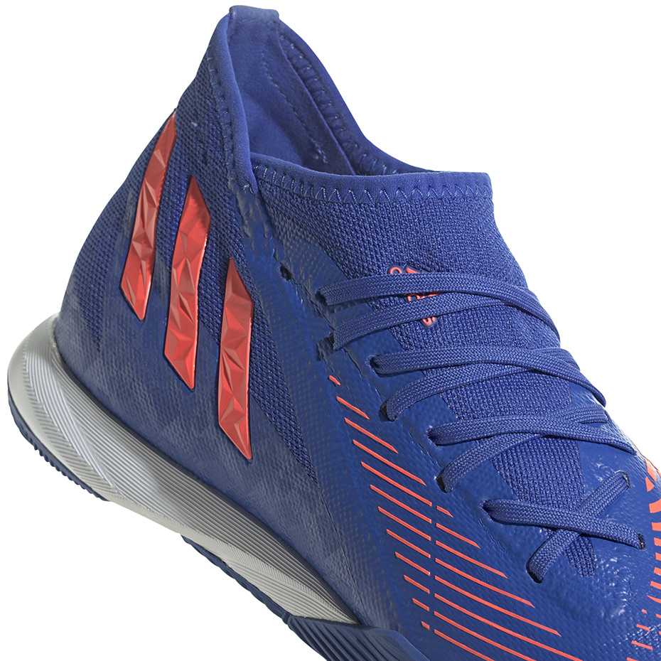 Buty pilkarskie adidas Predator Edge.3 IN GX0021