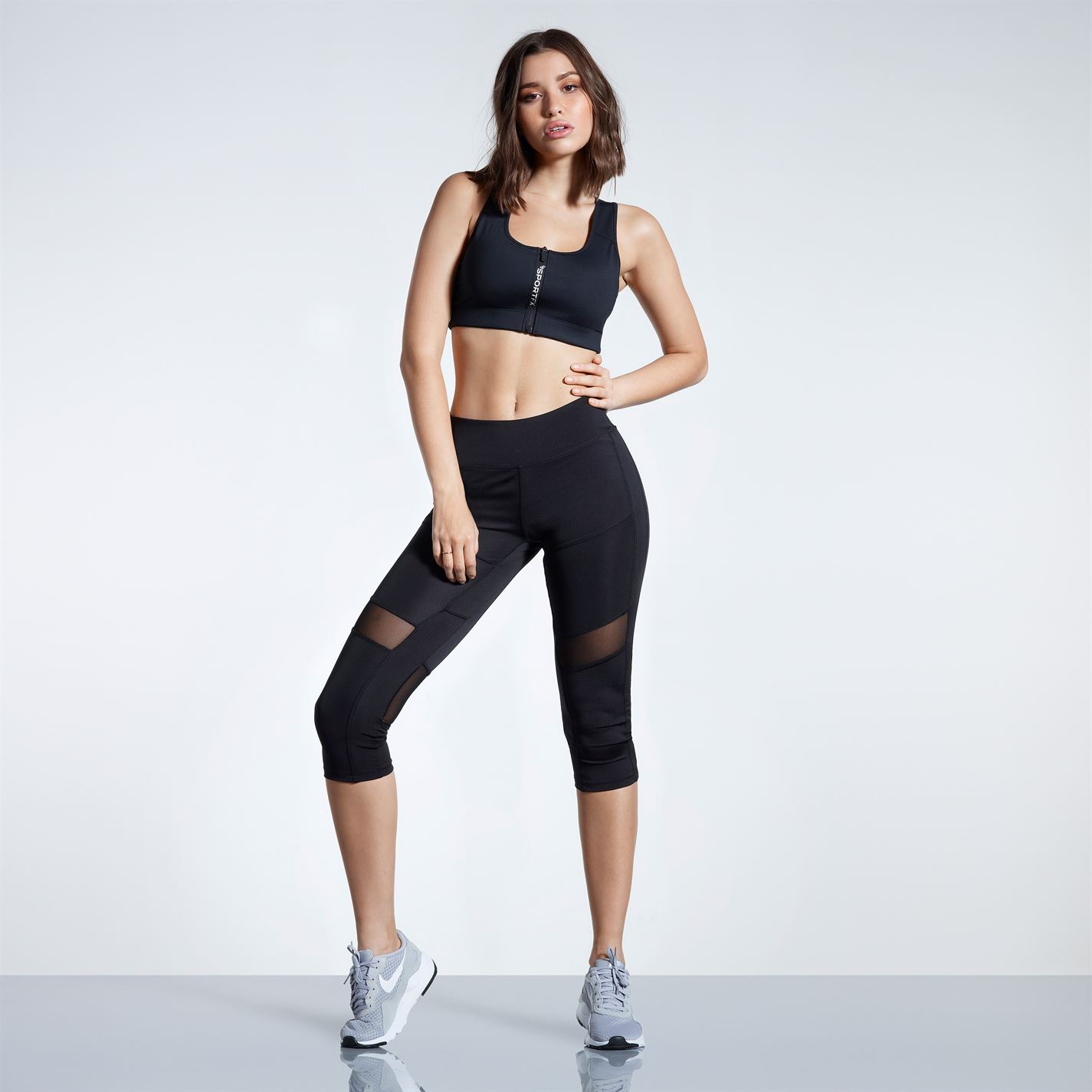 SportFX Mesh Panel Capri Tights dama