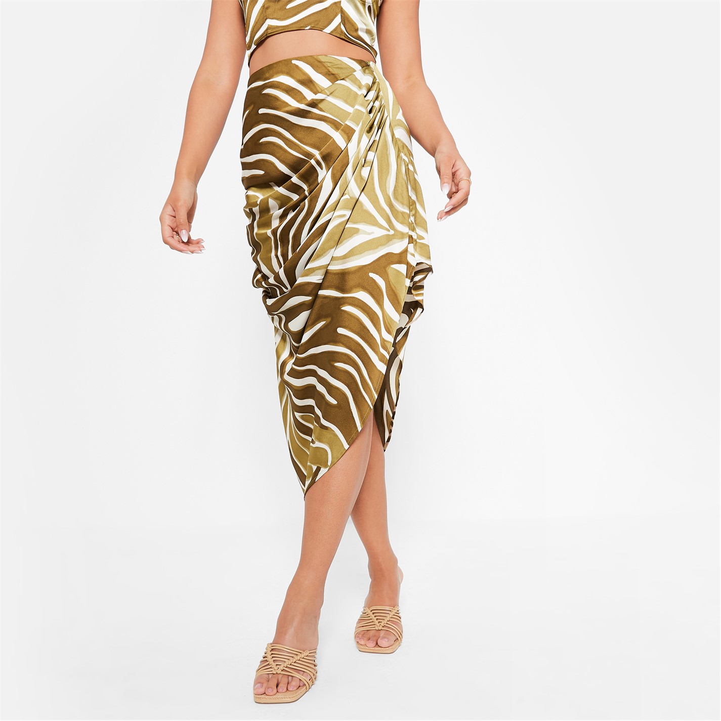 Fusta I Saw It First Printed Satin Ruched Midi Co-Ord