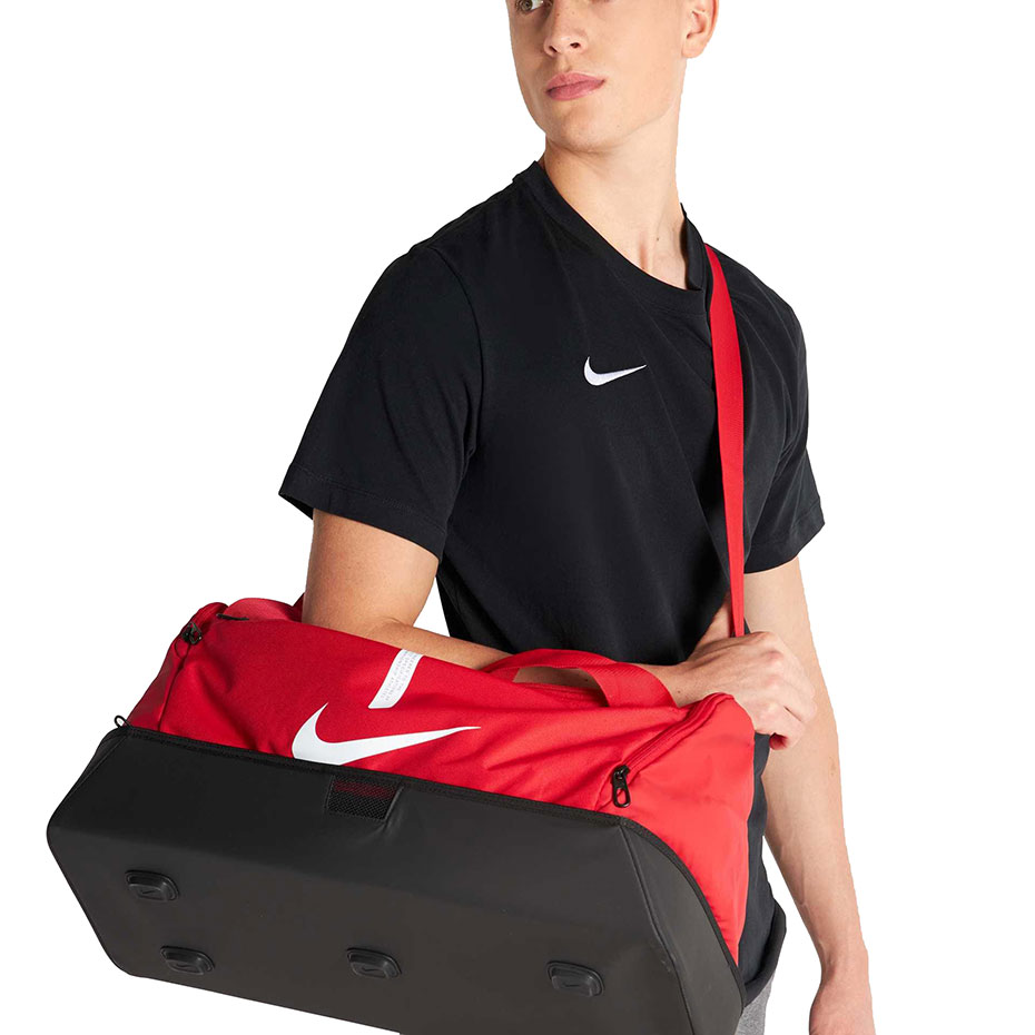 Geanta box Nike Academy Team M Hardcase red CU8096 657