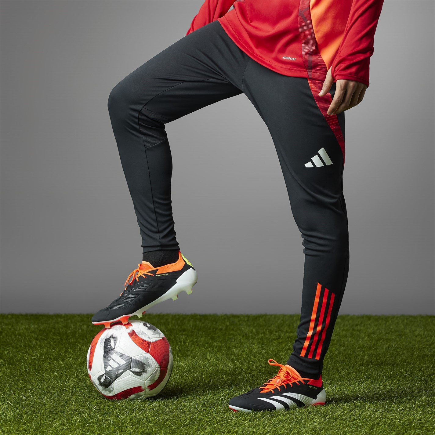 Gheata Minge Fotbal adidas Predator 24 Elite Low Firm Ground