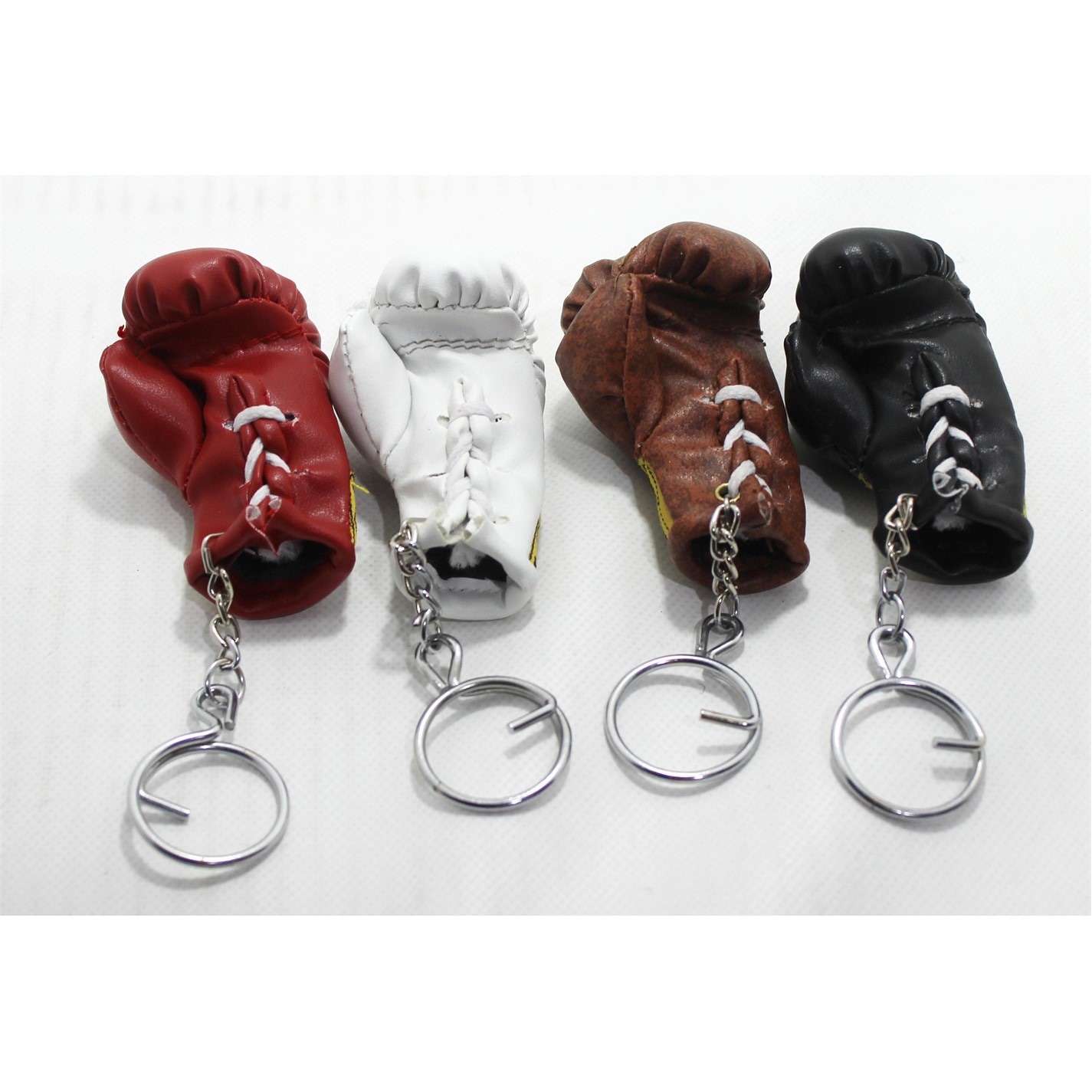 Manusa Everlast Keychain