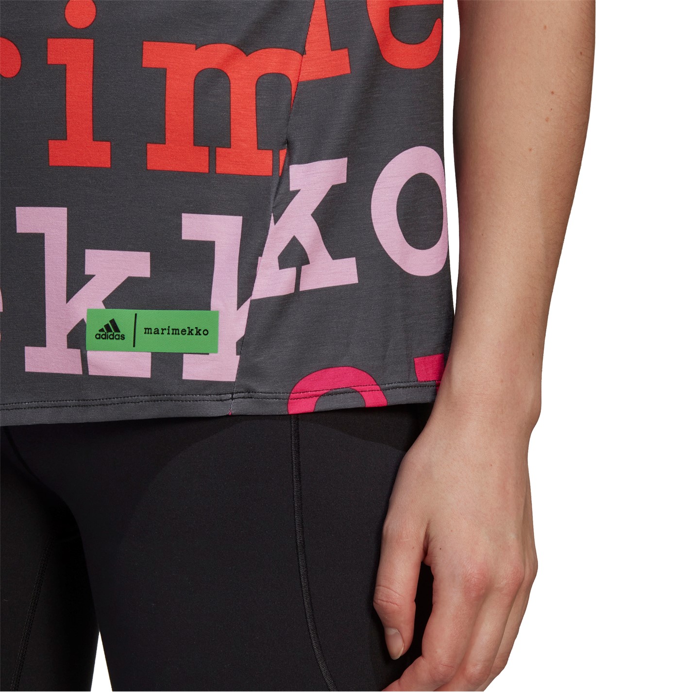 Maiou adidas X Marimekko Training dama