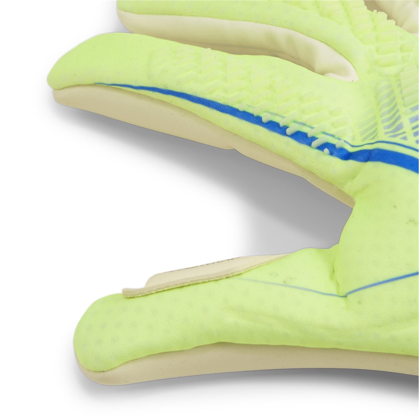 Manusa Portar Puma ULTRA Ultimate Hybrid adulti