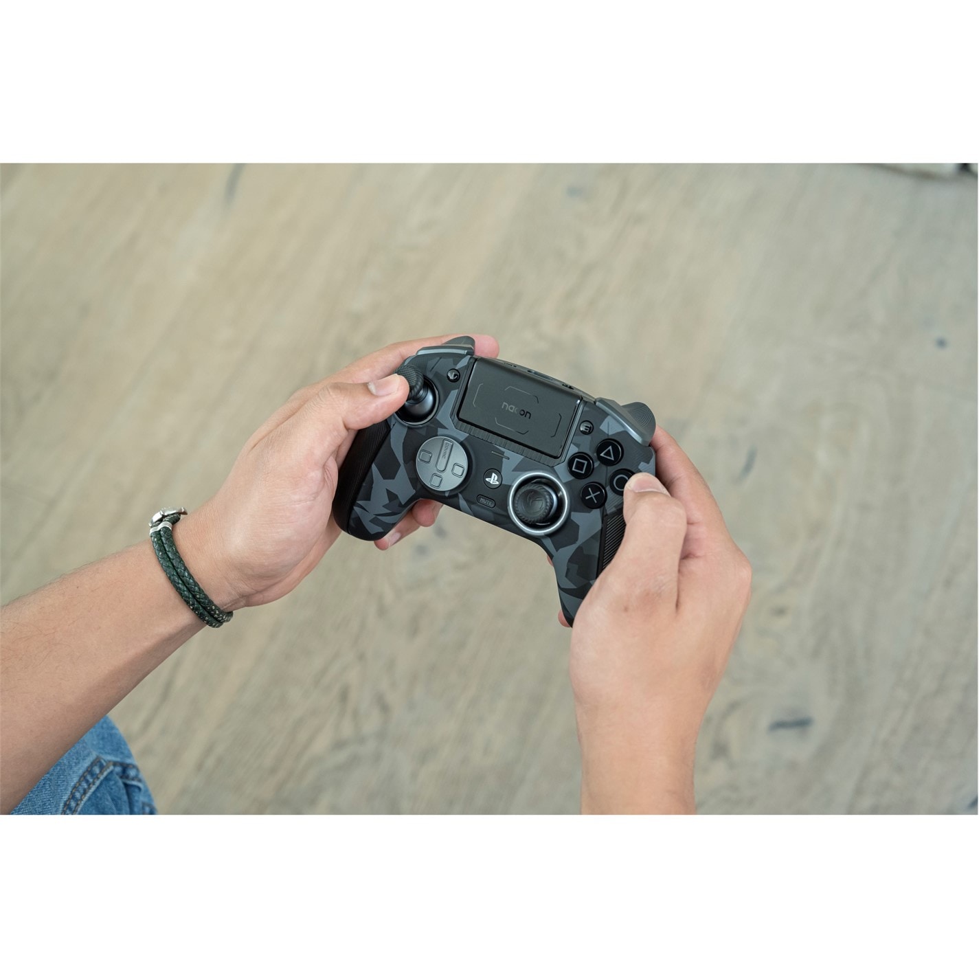 Nacon R5P Controller Urban Camo