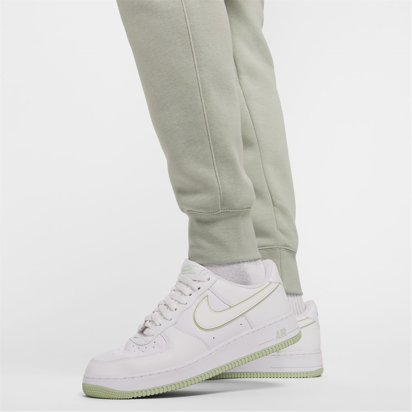 Bluza Pantalon Nike Sportswear Club Jogging barbat