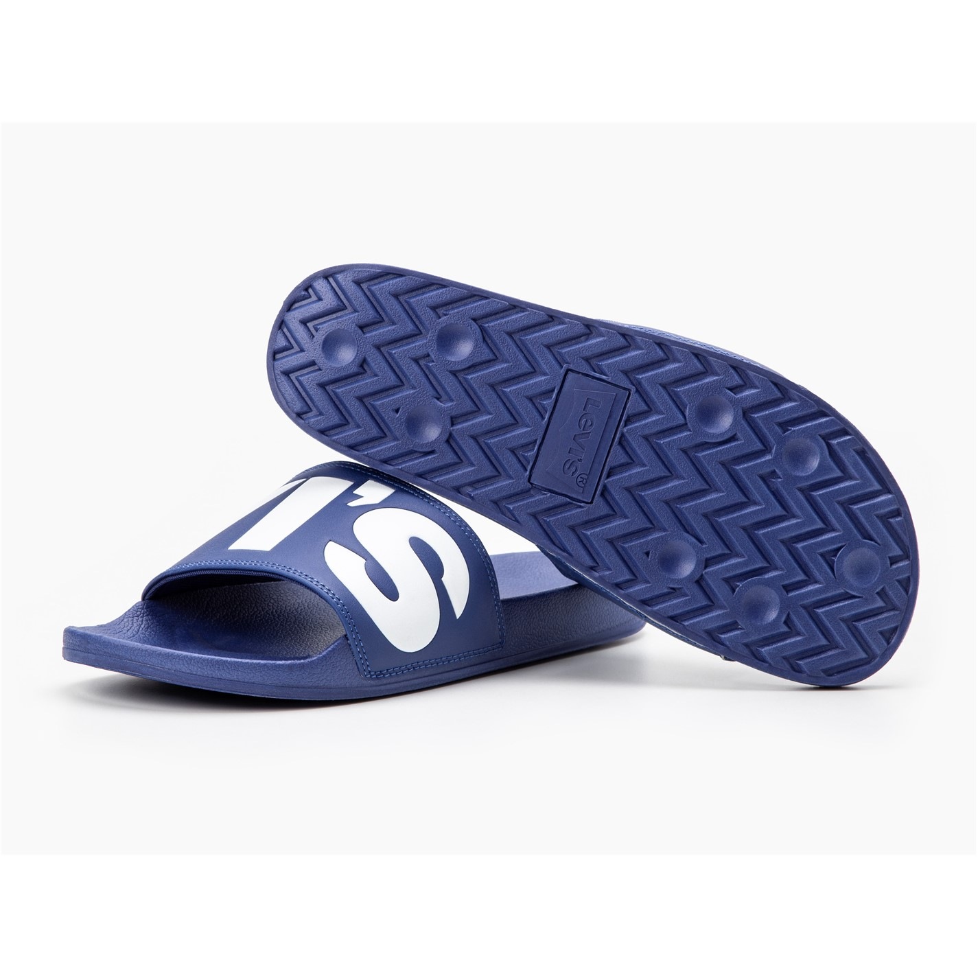 Papuc Levis June