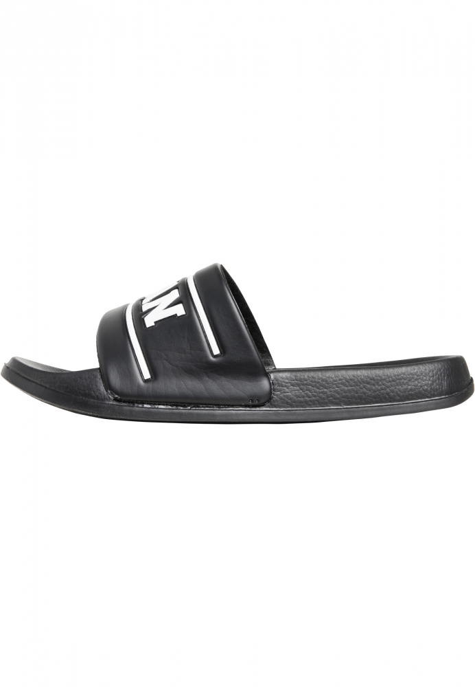 UC Slides Urban Classics