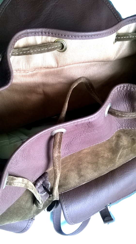 RUCSAC PIELE 2 BUZUNARE EXT ARROW INT