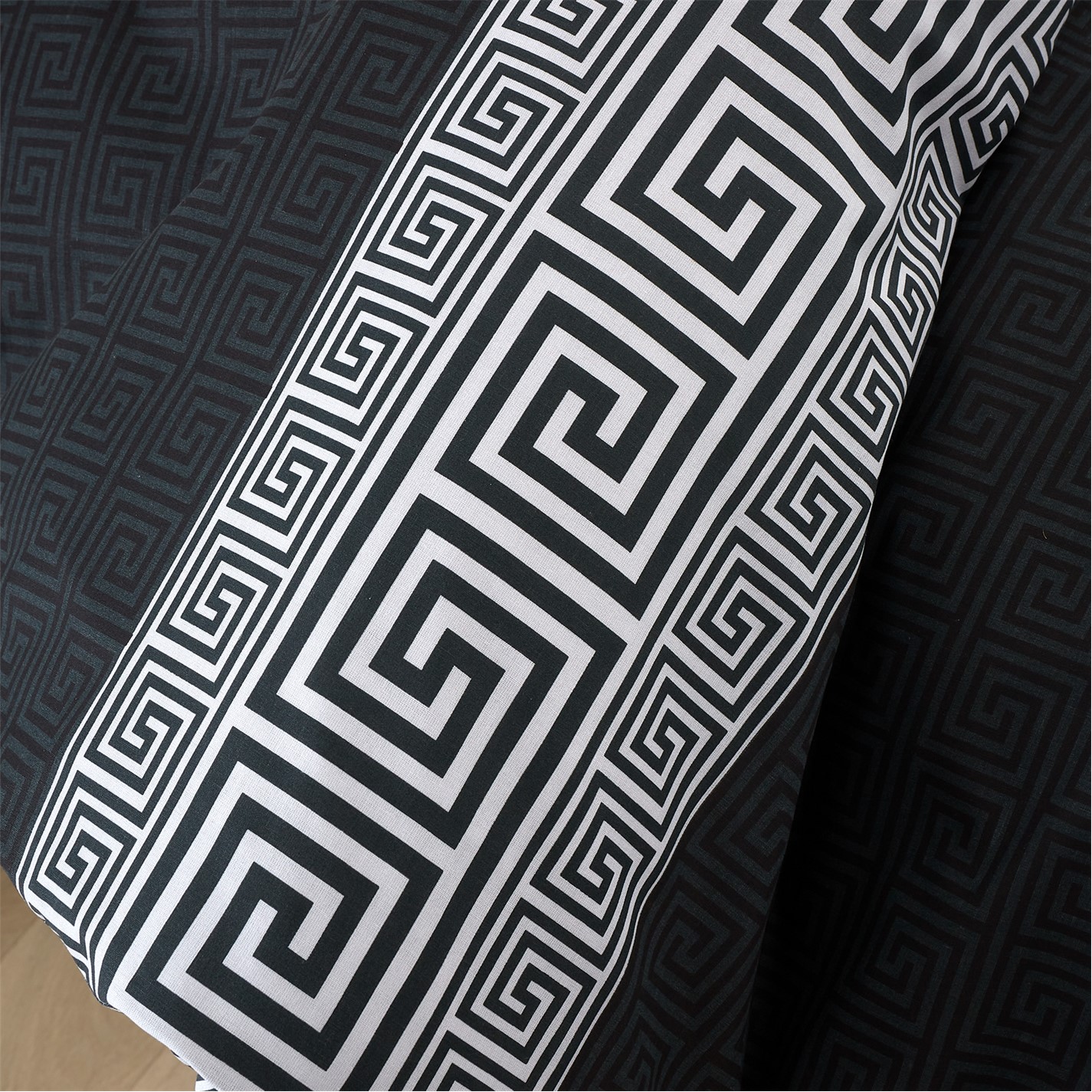 Catherine Lansfield Greek Key Reversible Duvet Cover Set