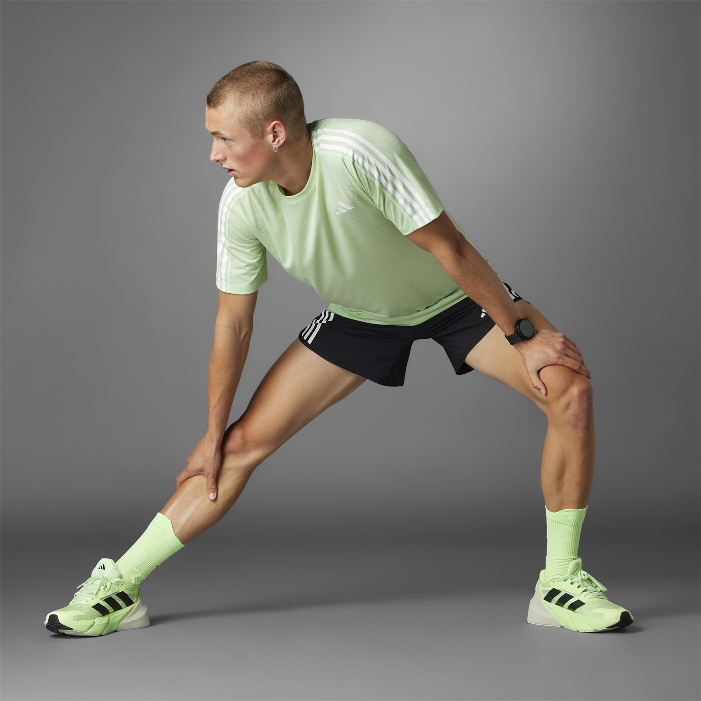 Camasa adidas Own the Run 3-Stripes T- barbat